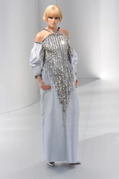 Look 60